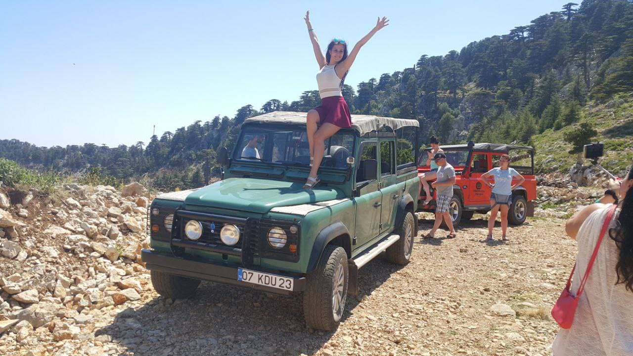 Kemer Jeep Safari: Dağlar, Kanyonlar ve Antik Ağaçlar – Öğle Yemeği Dahil