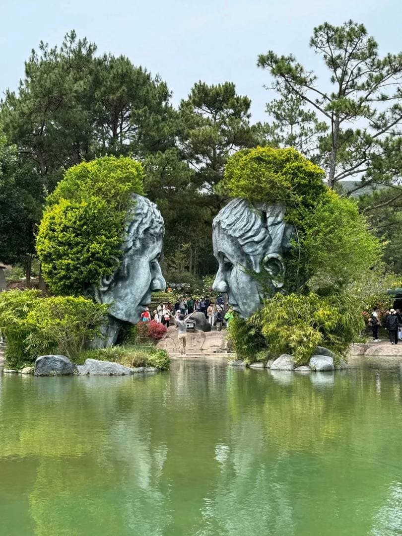 Turul „Dalat Premium” din Nha Trang (în limba rusă)