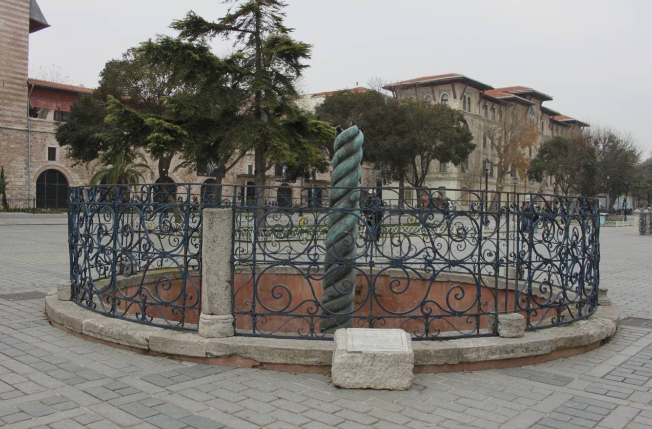 Tam Gün Topkapı-Sultanahmet Turu