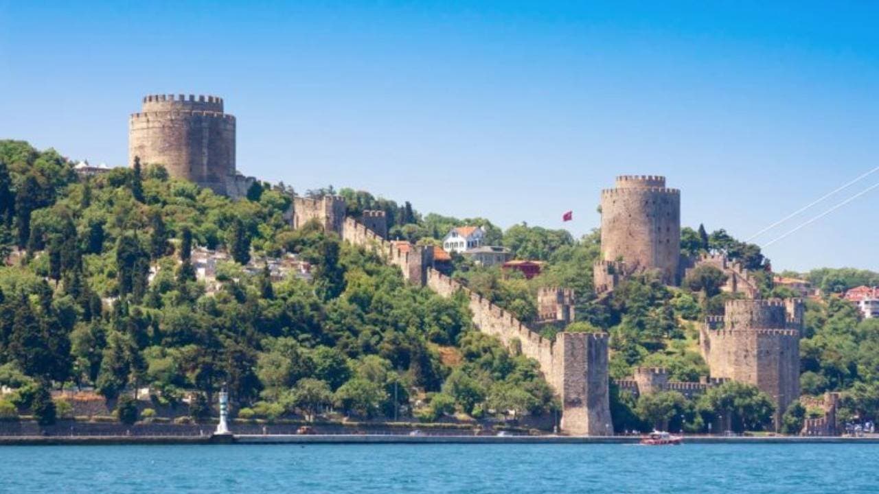 İki Kıta (Sadece Rusça)